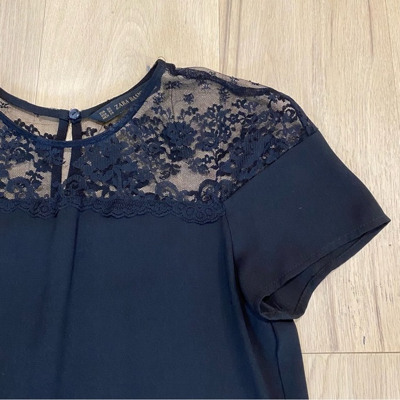 Zara | Black Lace Accent Pleated Sheath Dress xs 🖤 - Picture 1 of 12